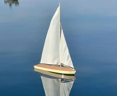 build model sailboat